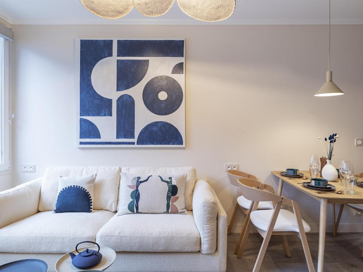 The Blue Suite On Champs Elysees Avenue Paris Ngoại thất bức ảnh